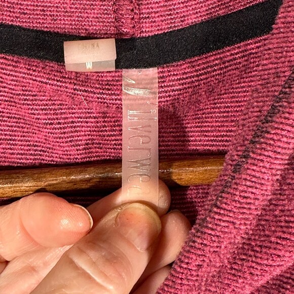 silverwear hoodie perfect thickness size M - Picture 5 of 9